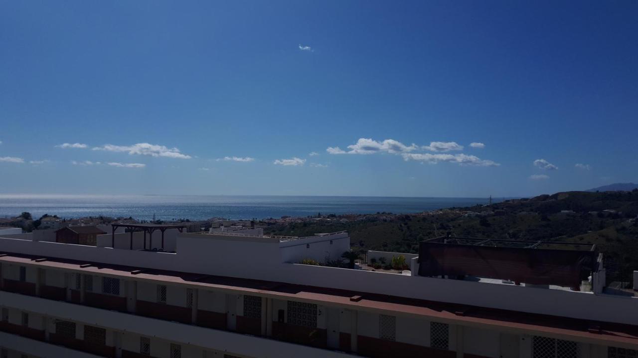 Apartment In Costa Del Sol With Large Terrace For 9 People Rincon de la Victoria Exterior photo