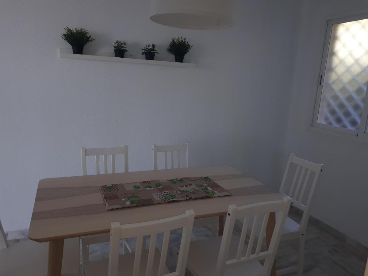 Apartment In Costa Del Sol With Large Terrace For 9 People Rincon de la Victoria Exterior photo